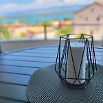 Oli Apartman