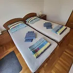 Oli Apartman *